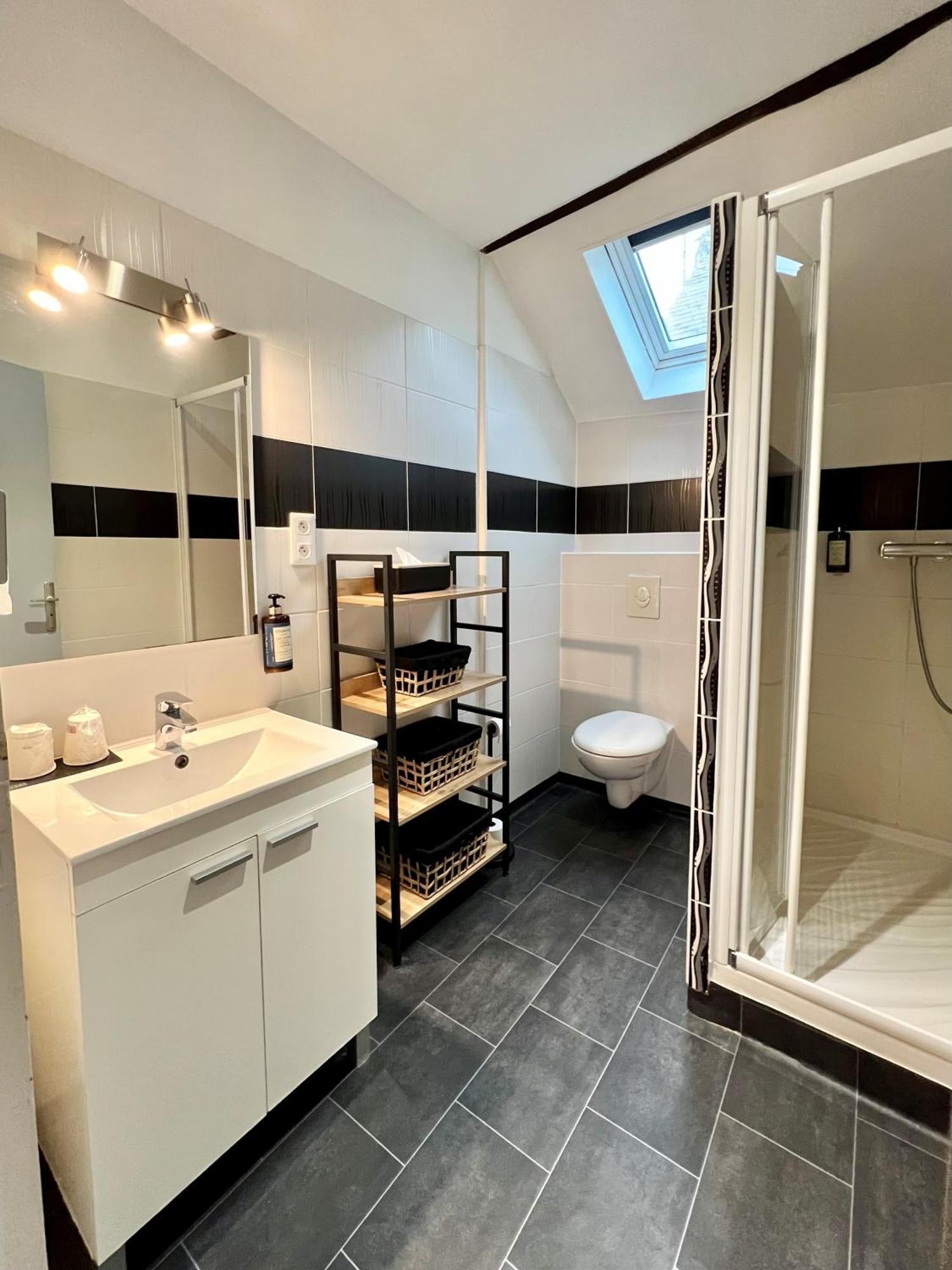 The Originals Boutique, Le George , 2* Loches