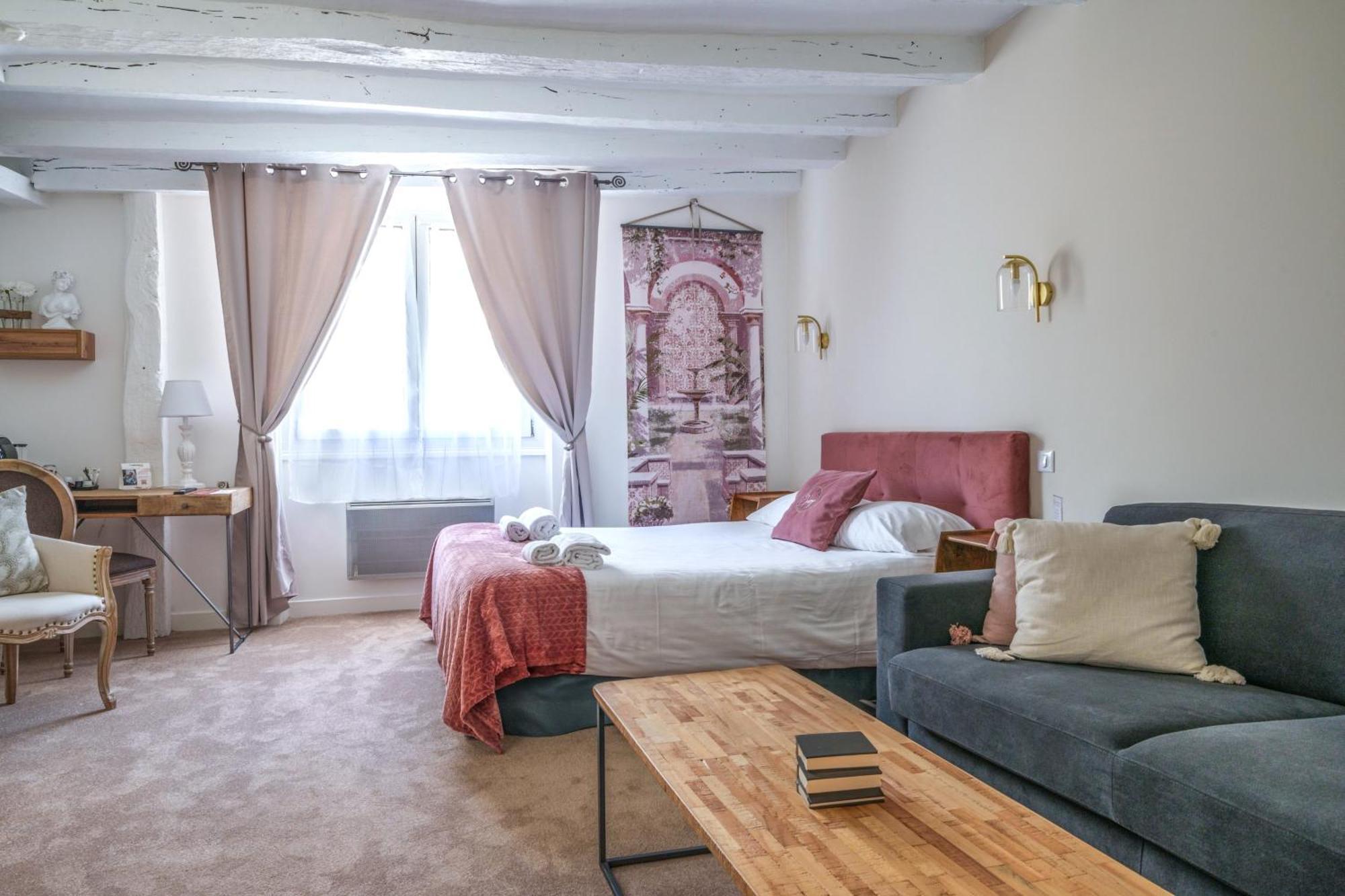 The Originals Boutique, Le George , Hotel 2*