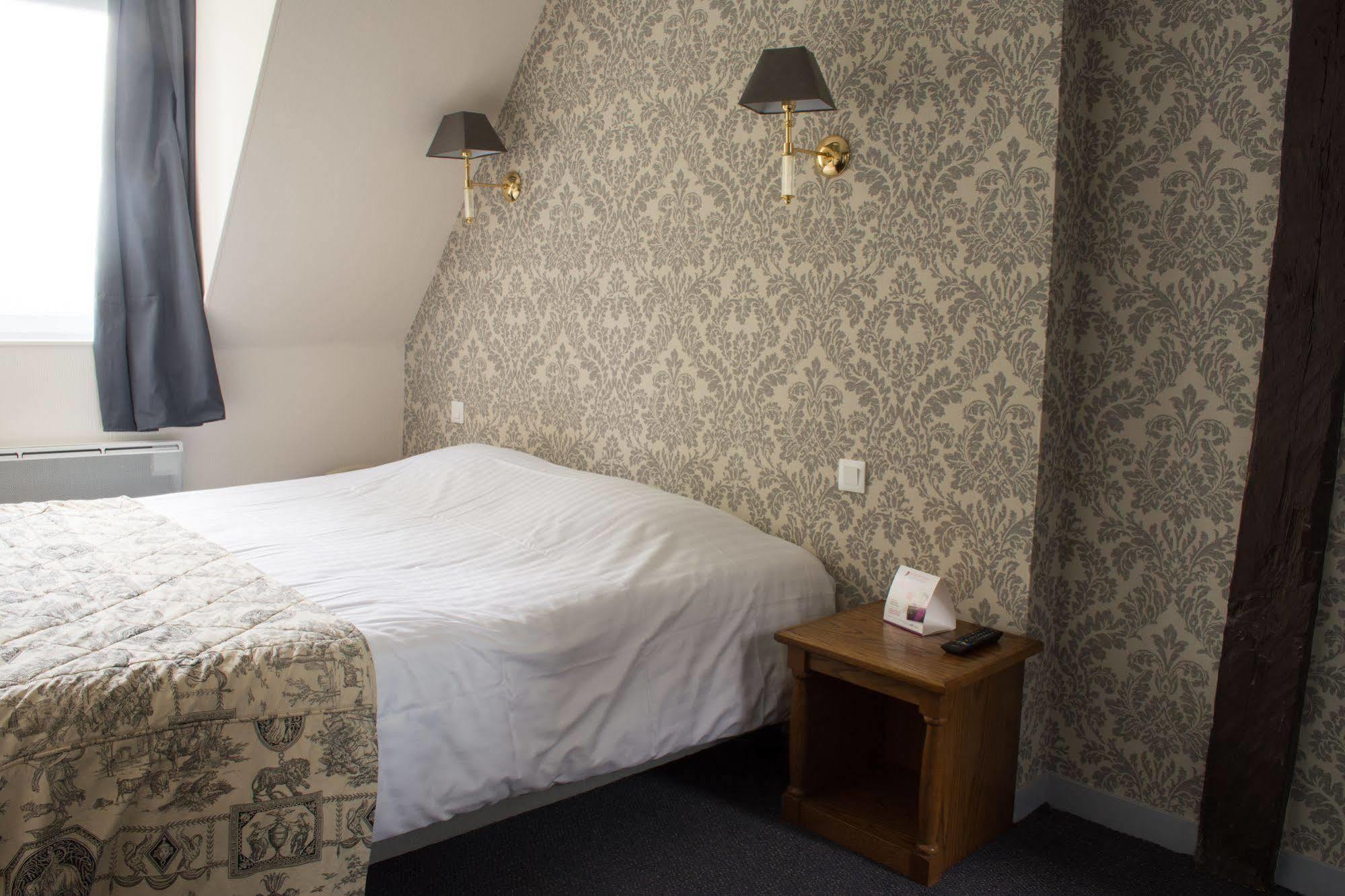 The Originals Boutique, Le George ,